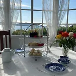 Lodge Kraen Gard Larsnes