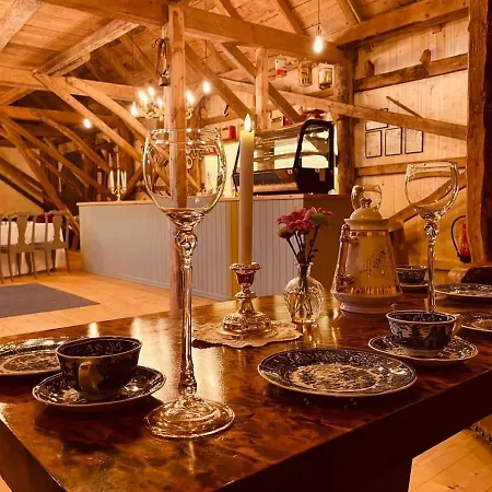 Kraen Gard Lodge Larsnes