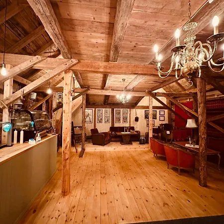 Kråen Gard Jaktstuga